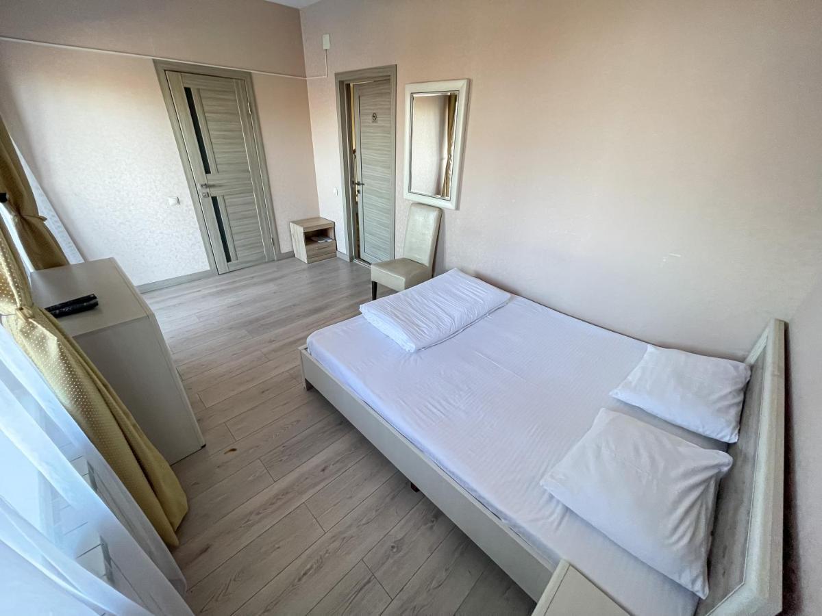 Resident Hotel Kaskelen Exterior photo